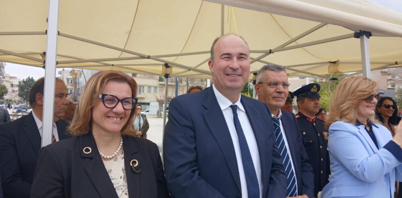 parelasi