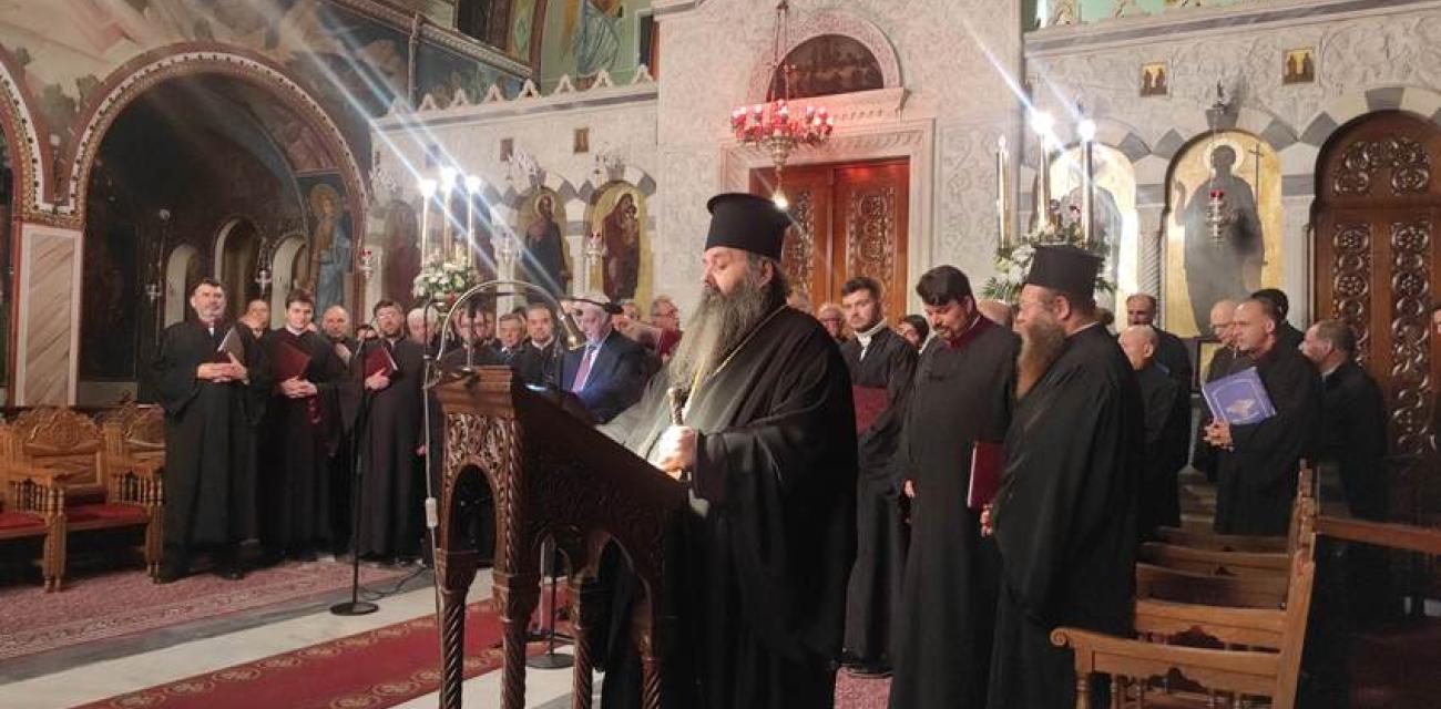 pasxalini-ekdilosi-korinthos-mitropoli-ekklisia