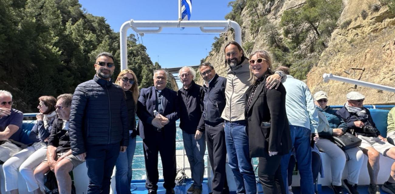 amici-korinthos