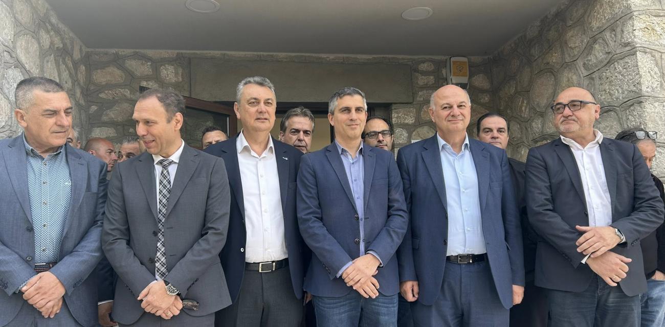 xristos-dimas-episkepsi-sxolikes-monades