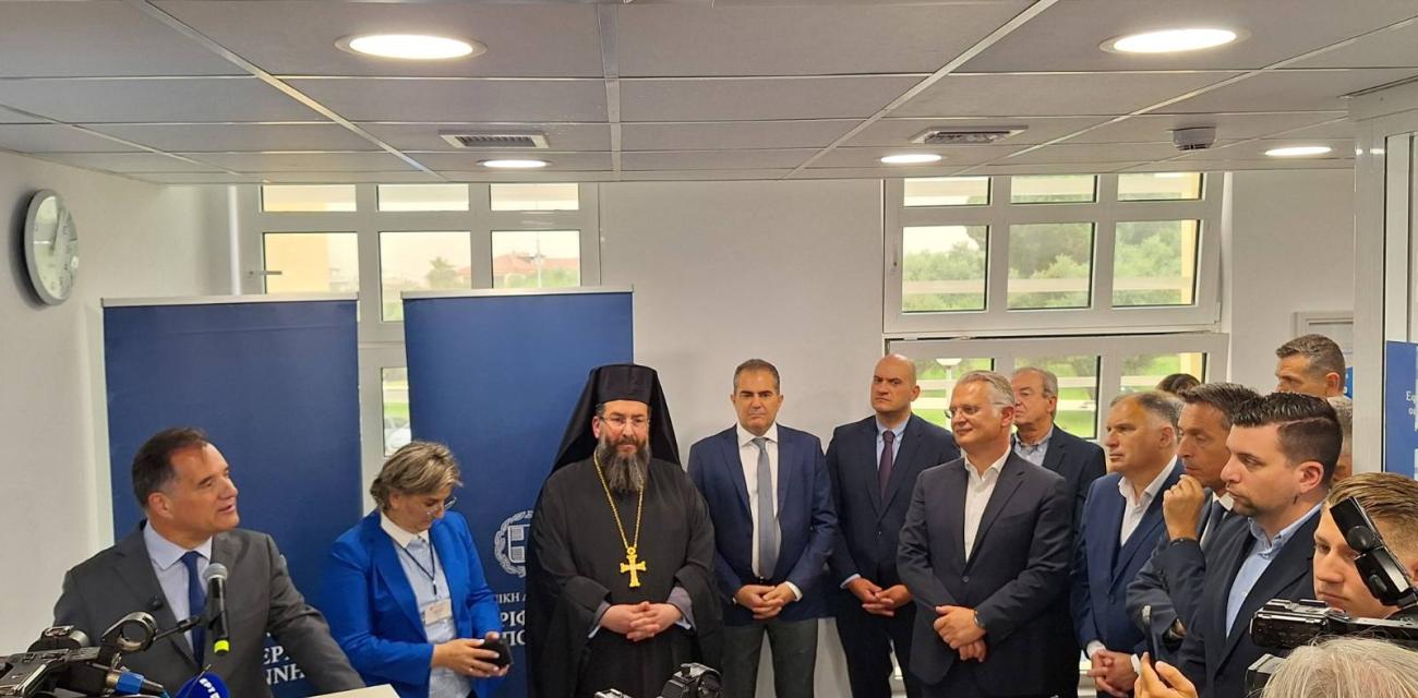Egkainia-neas-pterygas-sto-Geniko-Nosokomeio-Kalamatas