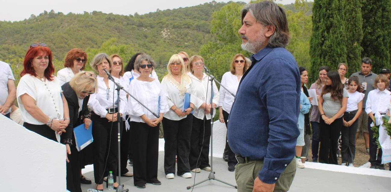 agioi-theodoroi-teleti-mnimis