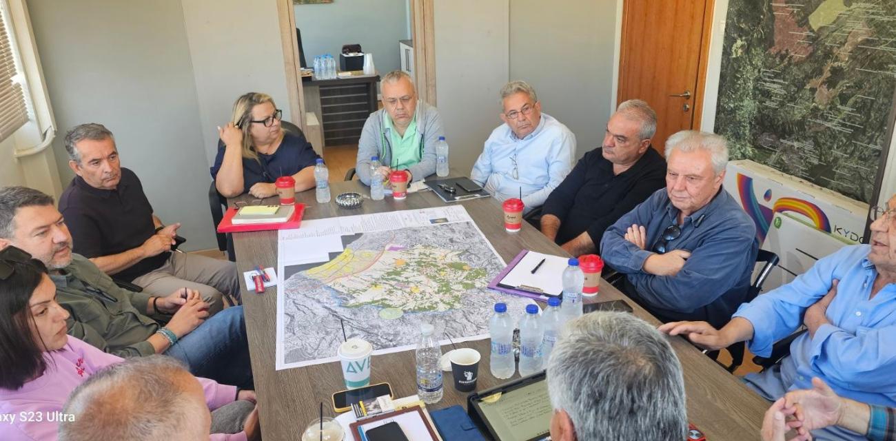 dimos-velou-voxas-mixanikoi-synantisi-sxedio-polis-manavis