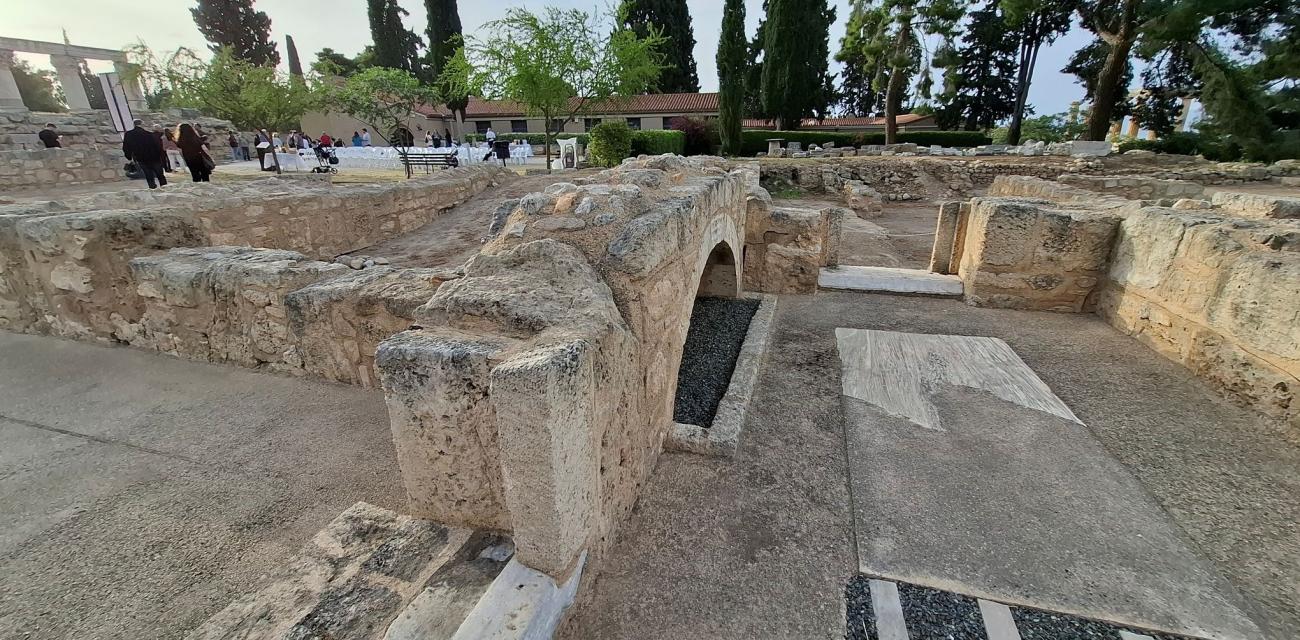 υρνγ