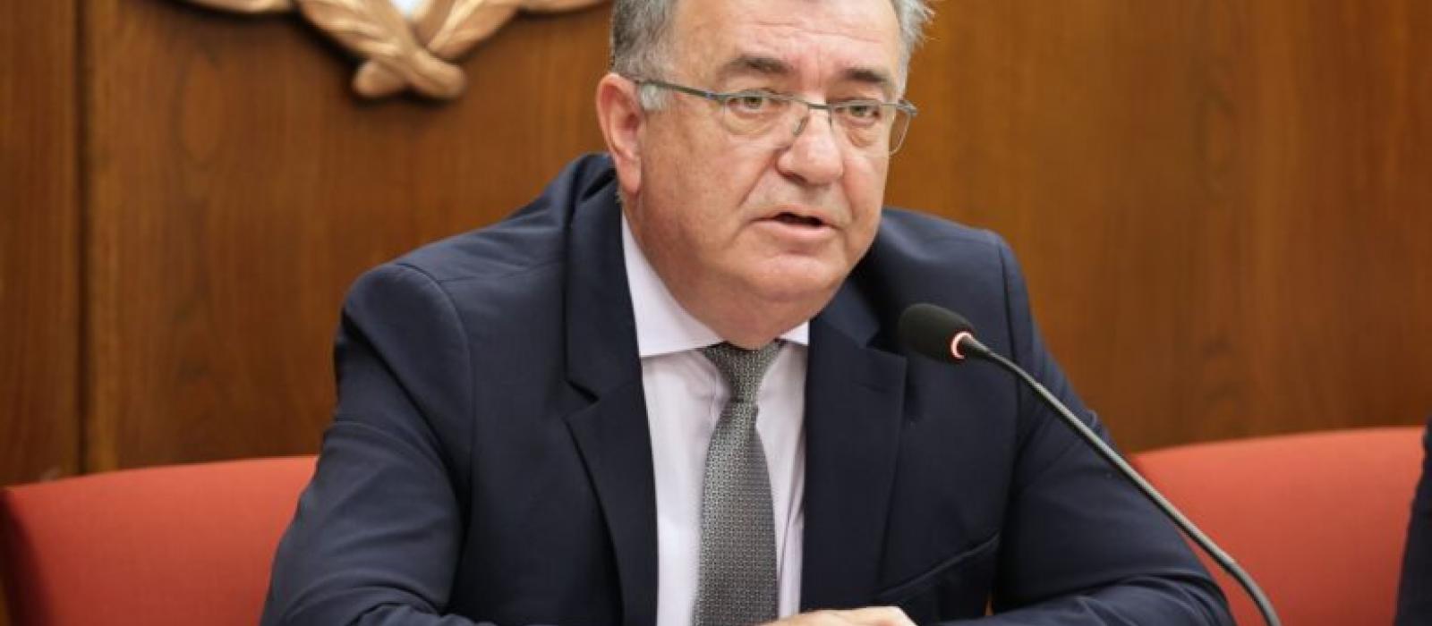 stavrelis dimotiko symboylio