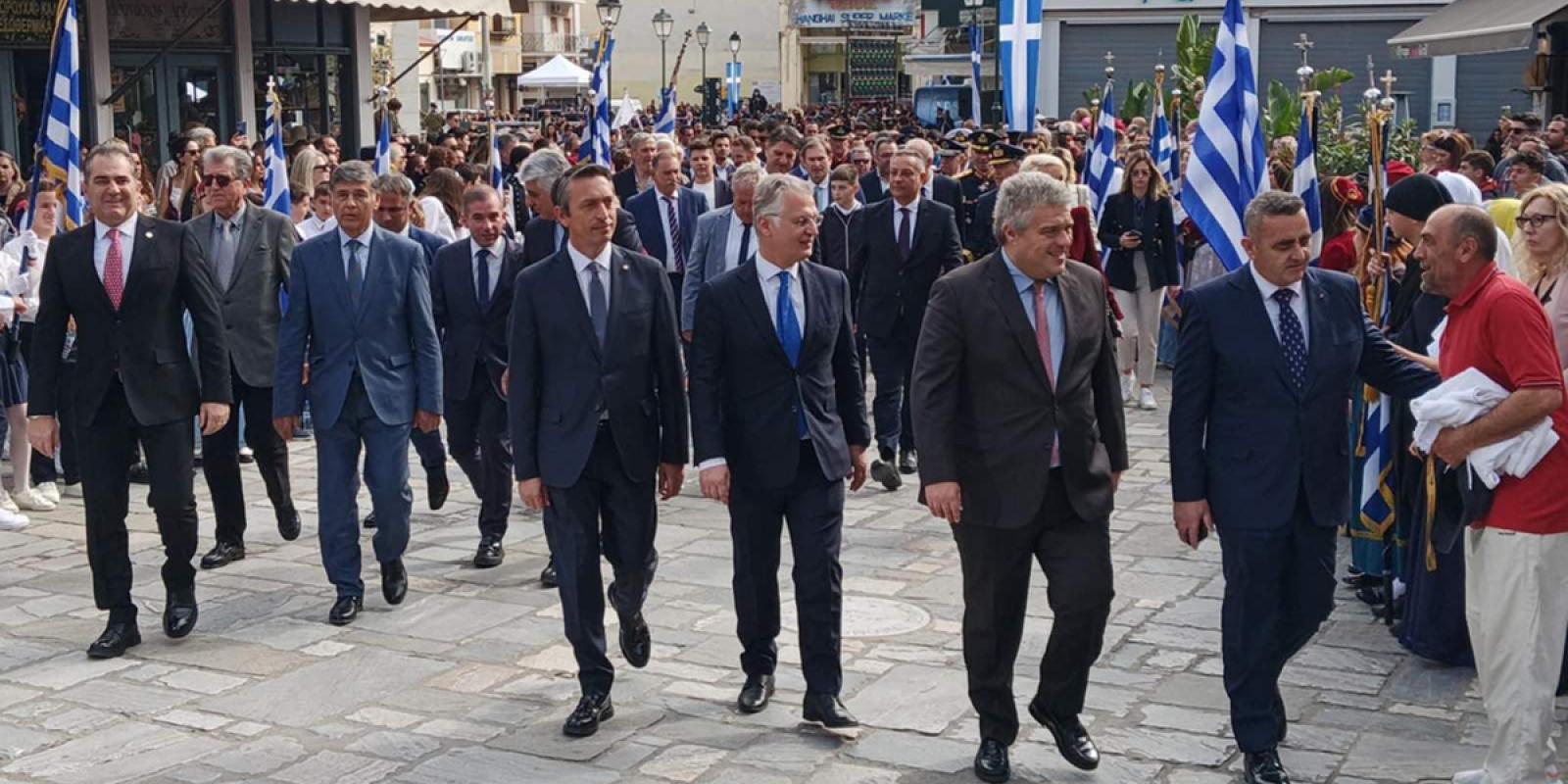 kalamata-apeleutherosi-eortasmos-peloponnisos