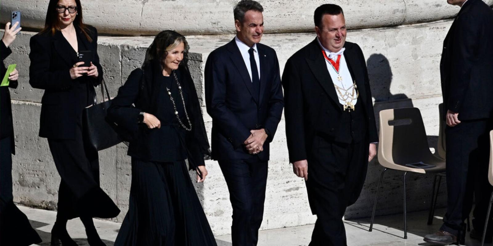 mitsotakis - papafragkiskos