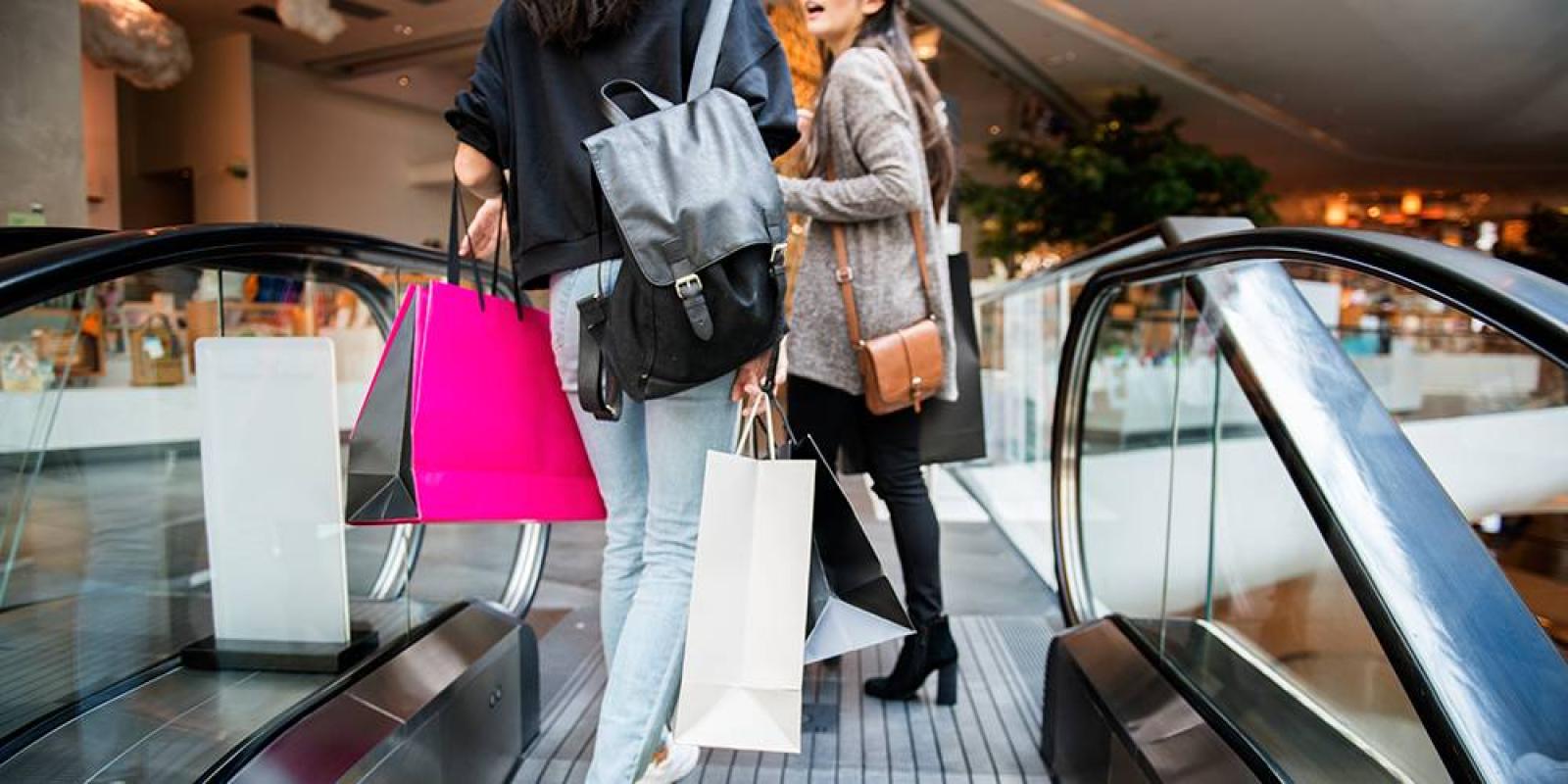 woman-enjoy-shopping-concept