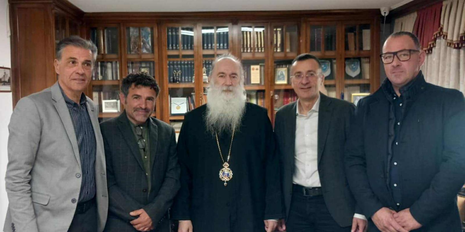 synantisi pitropoli korinthos