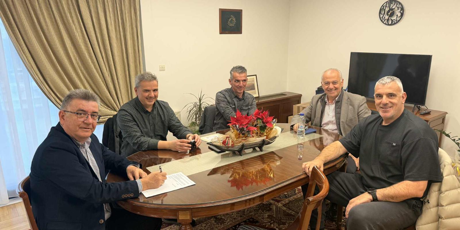 stavrelis-aniil-baloni