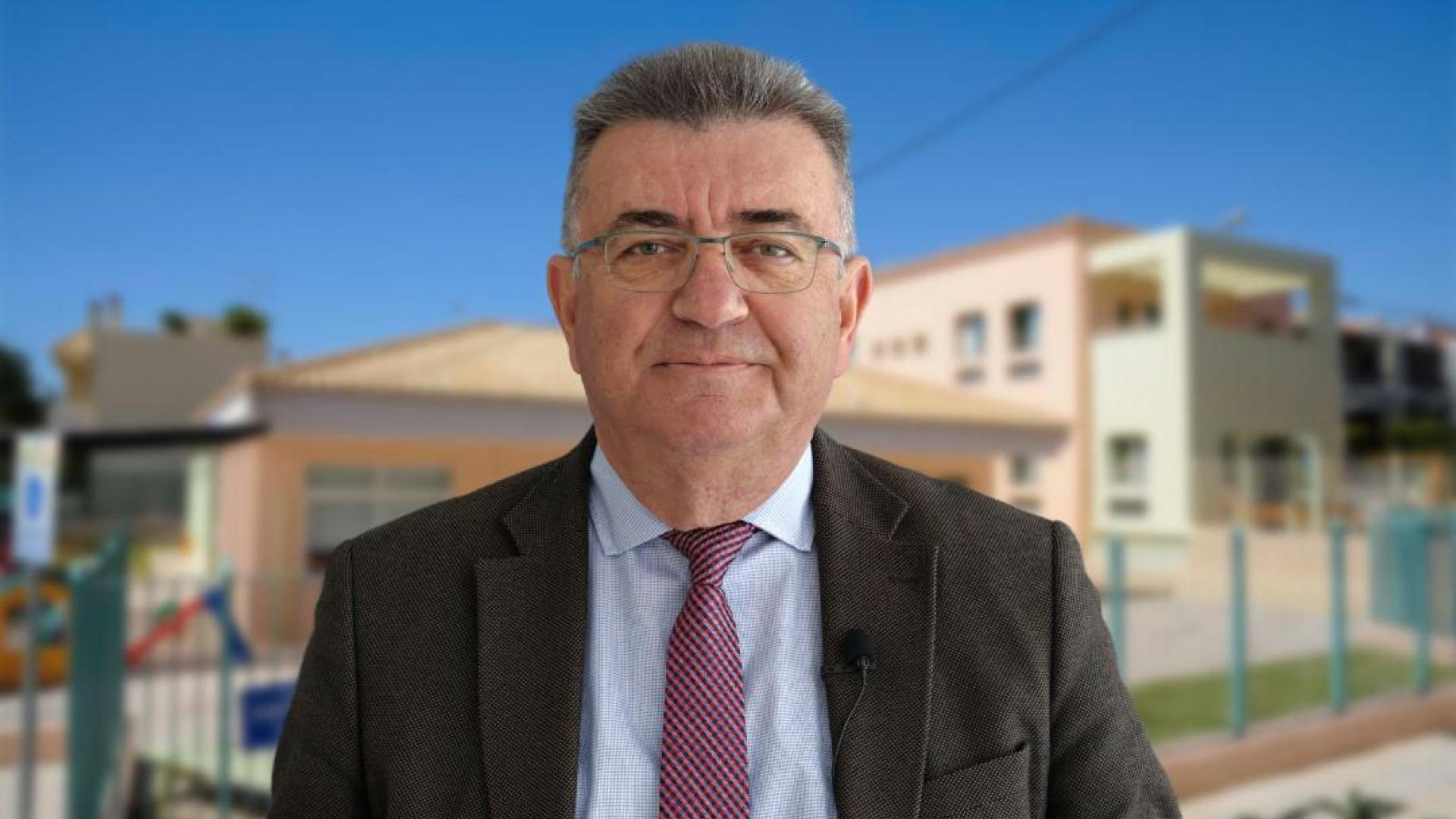 nikos-stavrelis
