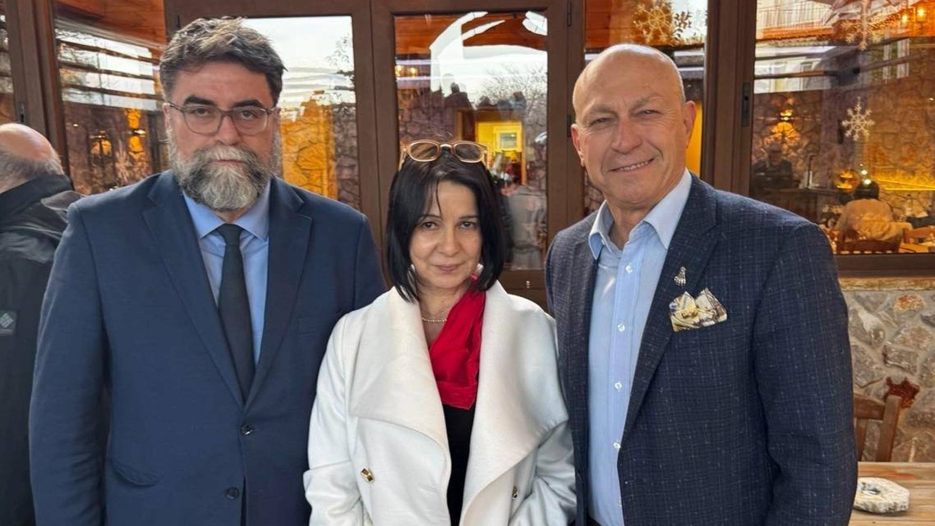 oikonomou-gkionis-konstantina-retsina-loutraki-dimos-loutrakiou
