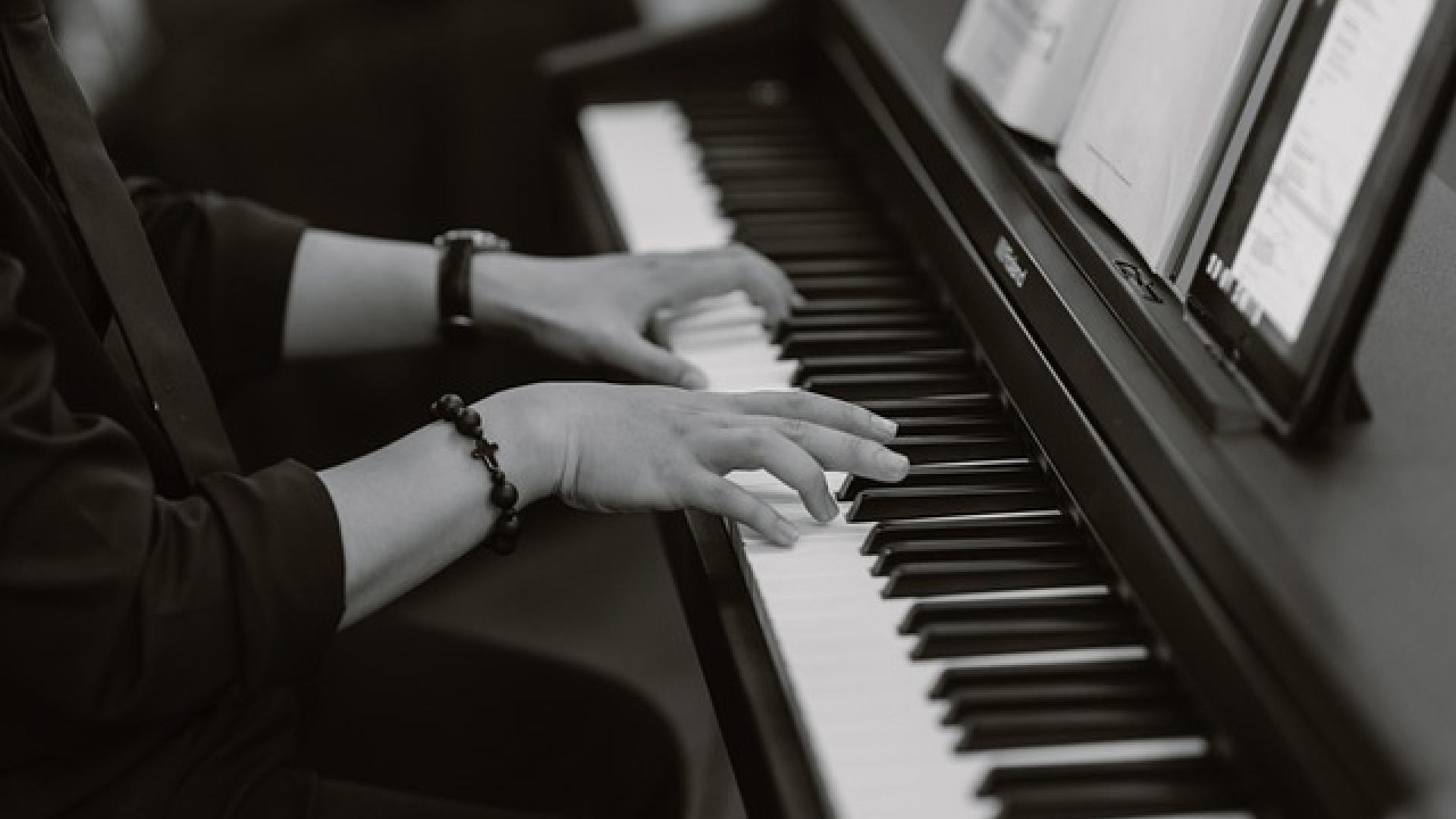 piano-mousiki
