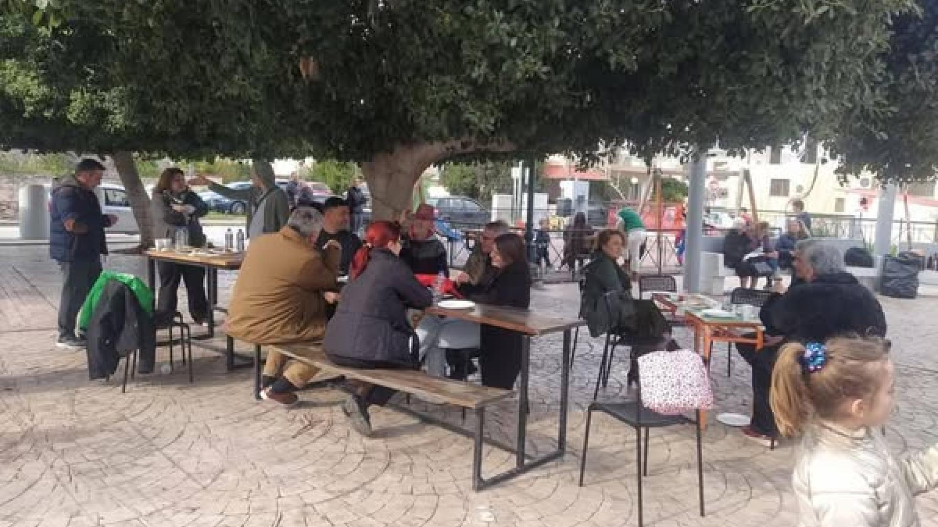 τσικνο