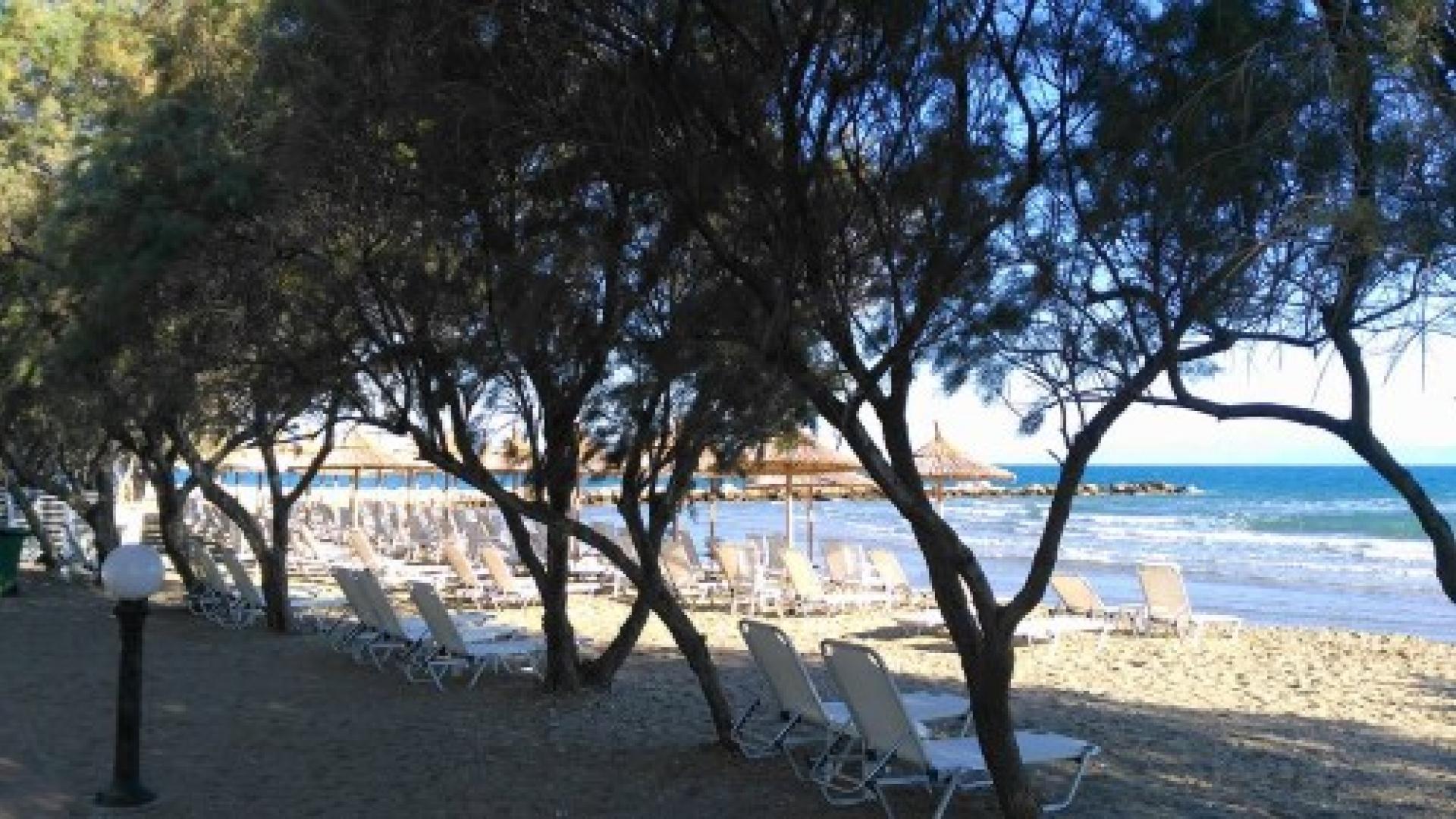 paralia-korinthia